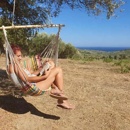 Villa Bay-rachi Armenoí